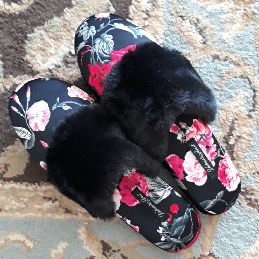 5x*Host Pick*Victoria Secret beautiful slippers
